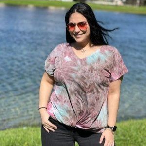 Women's Plus Size Tie Dye Style V-Neck  T-Shirt With Front Twist Short Sleeve 1X